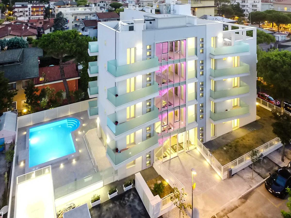 Residence Perla Verde Риччоне Екстер'єр фото