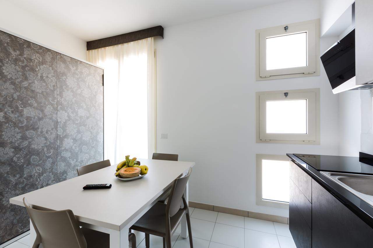 Residence Perla Verde Риччоне Екстер'єр фото