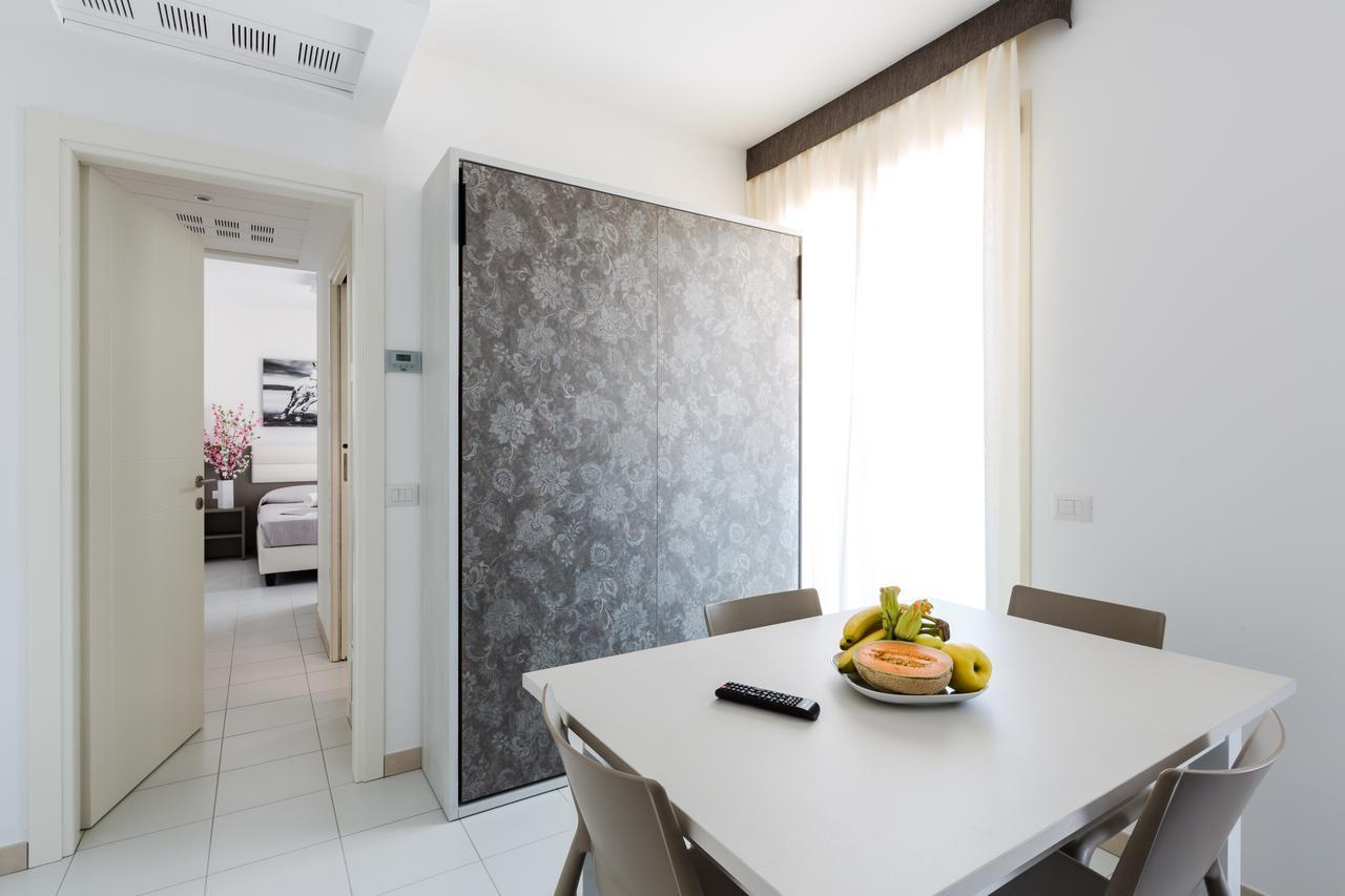 Residence Perla Verde Риччоне Екстер'єр фото